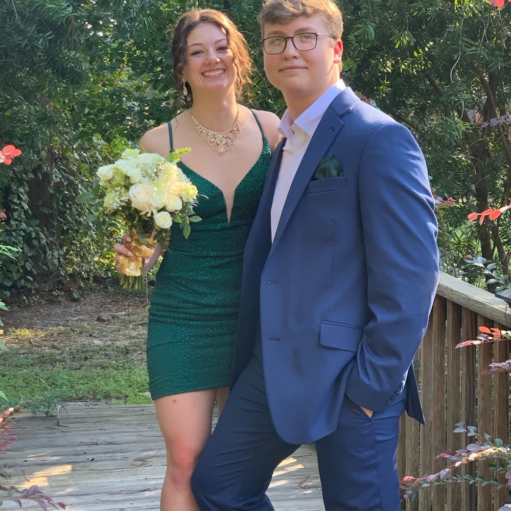 Forest green ALYCE Paris homecoming dress. Worn once.